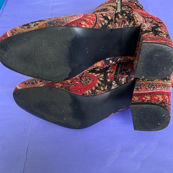 Diba Brodie Paisley Woman’s Ankle Boots - Picture 2 of 6